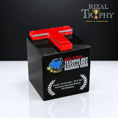 Trophy Custom