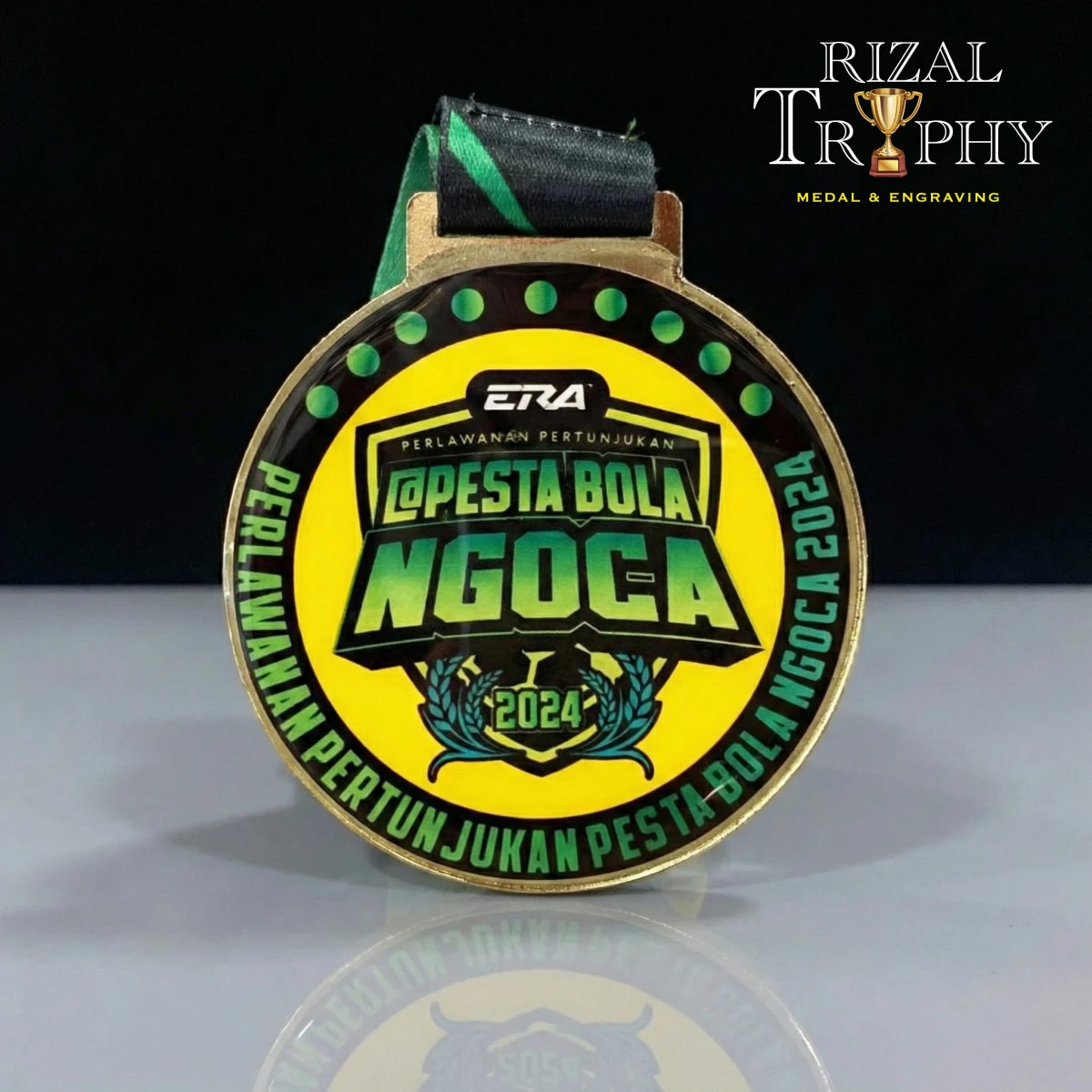 Medal UV