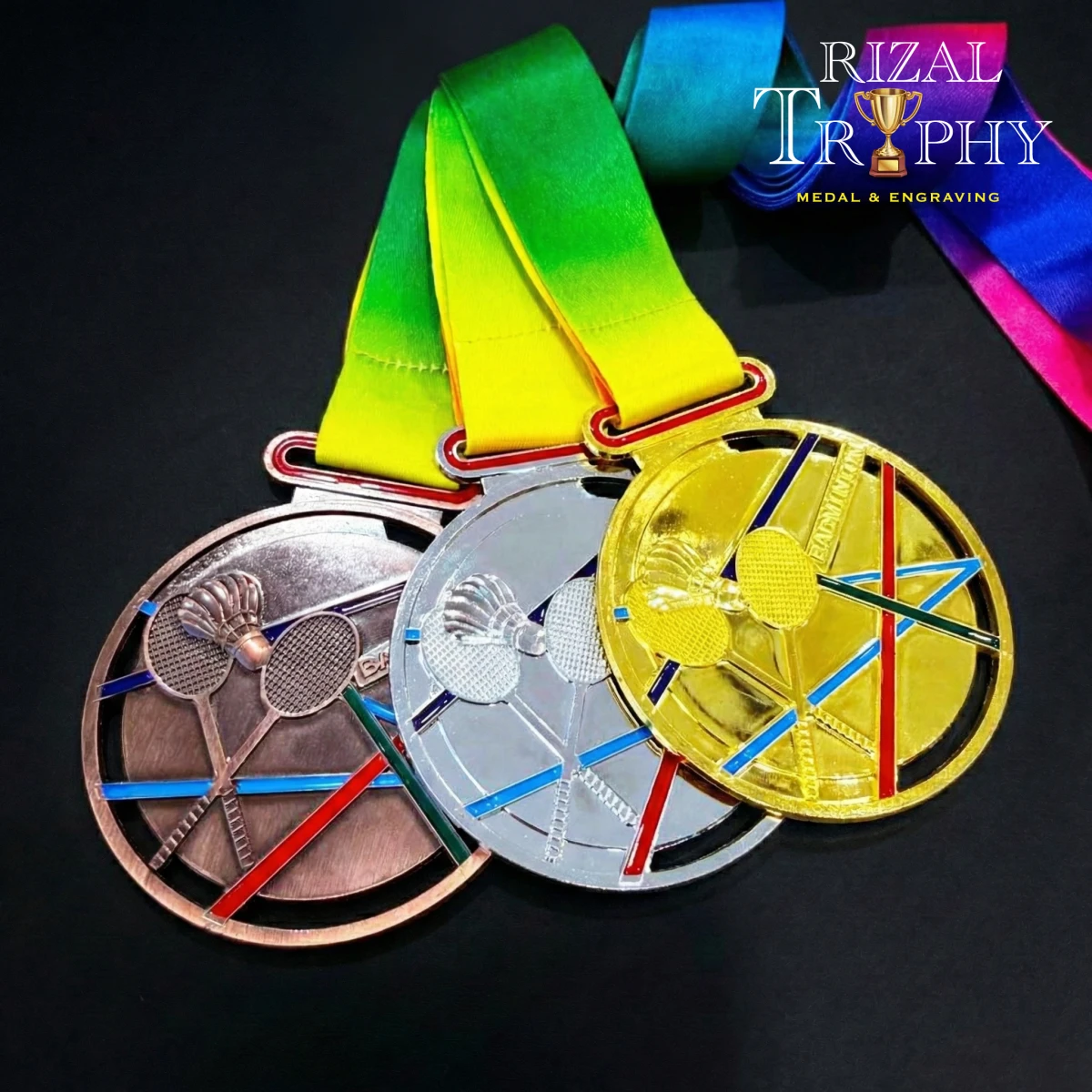 RTM140 Readymade Medal Badminton