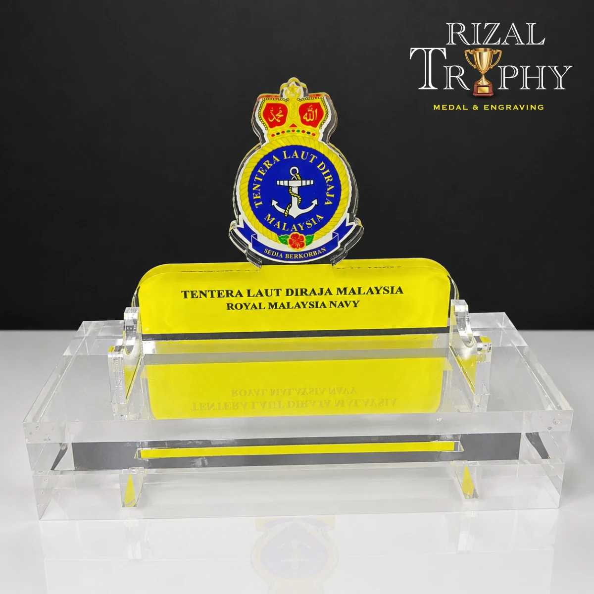 Trophy Custom