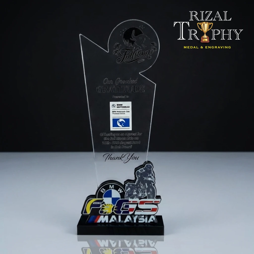 Trophy Custom