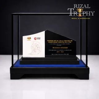 Trophy Casing Box - Rizal Trophy
