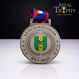 Trophy Medal Etching - Rizal Trophy