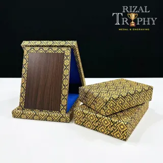Trophy Giftbox - Rizal Trophy