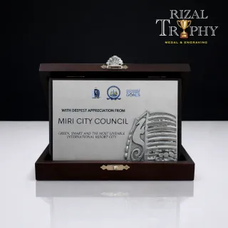Trophy Giftbox Custom - Rizal Trophy