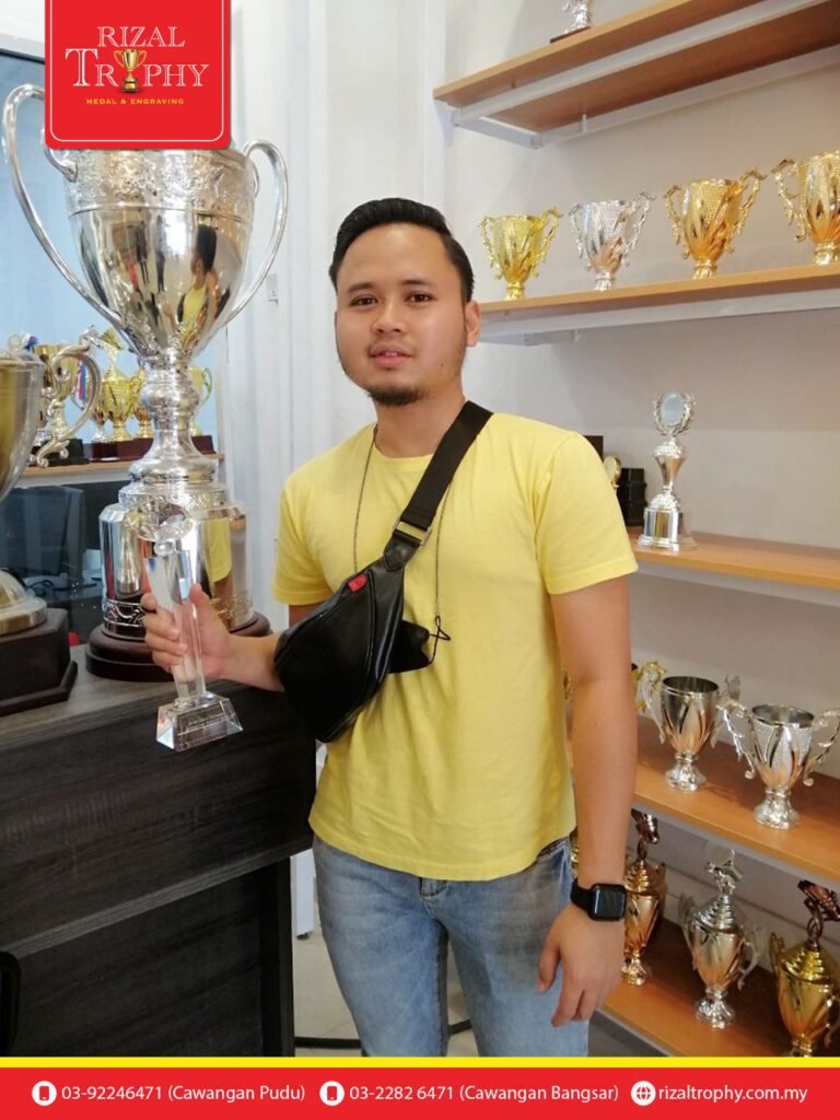 Trusted Trophy Shop Kuala Lumpur - Rizal Trophy