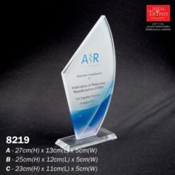 MEDIUM CRYSTAL AWARD (8219)